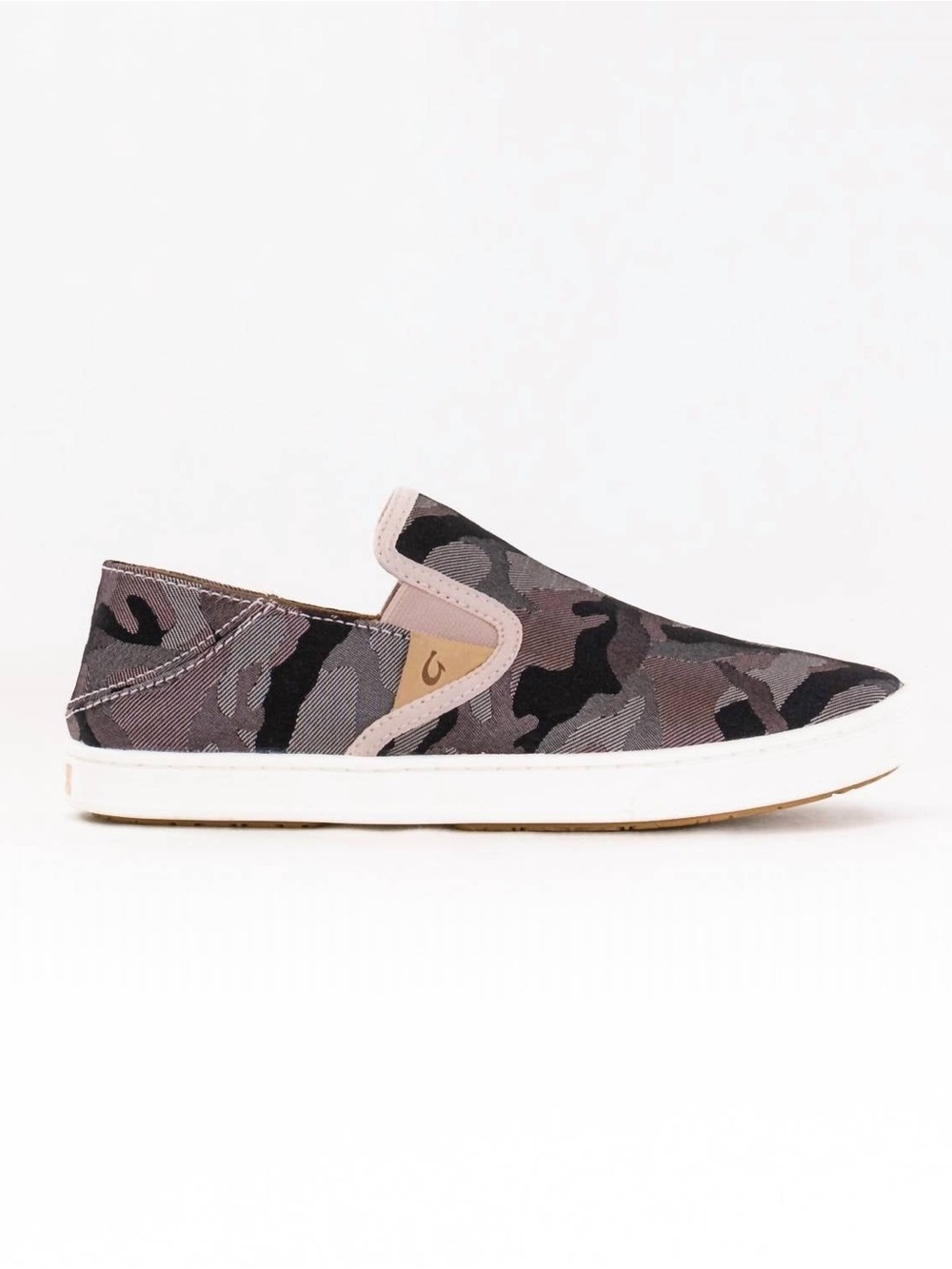 OluKai Women's Pehuea Pa'i Slip-on Sneakers Shoes Camouflage Sz 8.5 EU 38.5 Pink